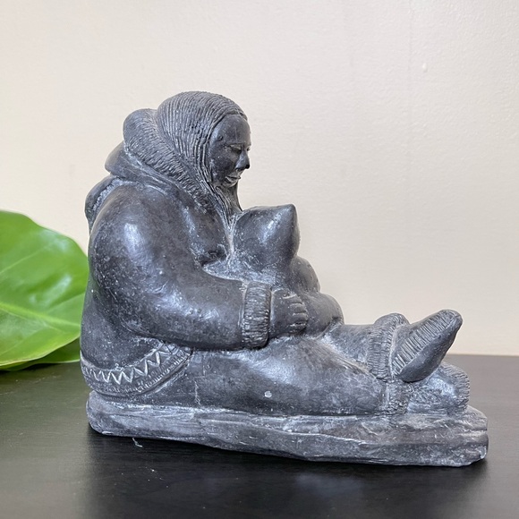 Mother and Child Wolf Sculpture *AS IS - Picture 6 of 9